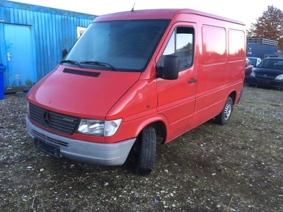 Mercedes-Benz SPRINTER 308d Floor Gear