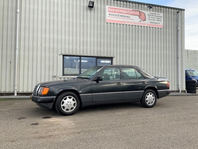 Mercedes-Benz (W124) 300 E Automaat Alu Velg Schuifkanteldak