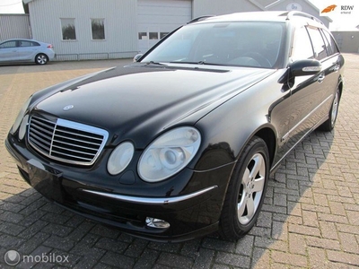 Mercedes E Combi - 320 4-Matic , benzine, 85054 km, AWD !!