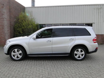 Mercedes GL Grijs Kenteken Ombouw