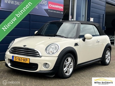 Mini Cabrio 1.6 One met lage km stand