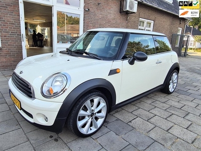 Mini Mini 1.4 One *Zeer netjes Onderhouden 6Versnellingen