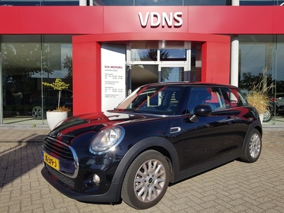 MINI Mini 1.5 Cooper Business Navigatie Cruise Control