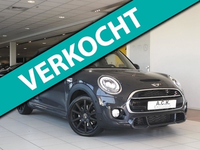 Mini Mini 2.0 Cooper S Chili Serious Business Harman &