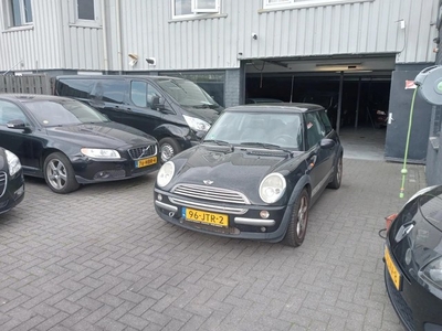 Mini Mini Cooper Bj 2002 koppeling niet goed