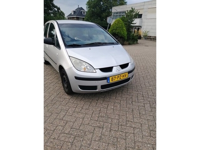 Mitsubishi Colt 1.3 Invite