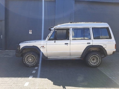 Mitsubishi Pajero, 4x4, Turbo Diesel, 4 doors (bj 1988)