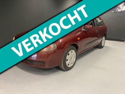 Nissan Almera 1.5 Stuurbek- Airco Trekhaak Lage KM. APK 1