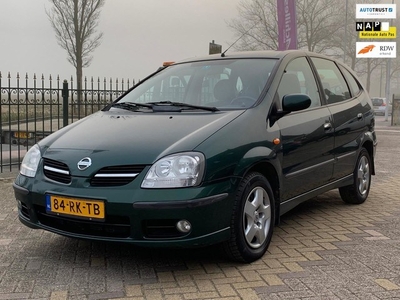 Nissan Almera Tino 2.2 dCi Tekna Zeer nette MPV, rijd