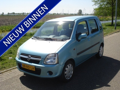 Opel Agila 1.0-12V Enjoy (bj 2005)