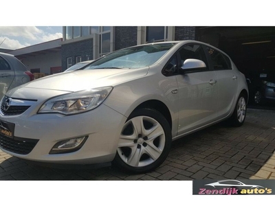 Opel Astra 1.4 Edition Airco, Cruise-Control