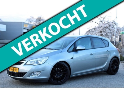 Opel Astra 1.4 Turbo Cosmo l Airco l PDC l Cruise l 140 PK