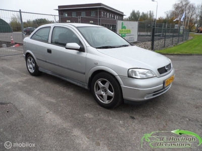 Opel Astra 1.6 Club