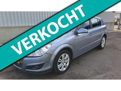 Opel Astra 1.6 Cosmo