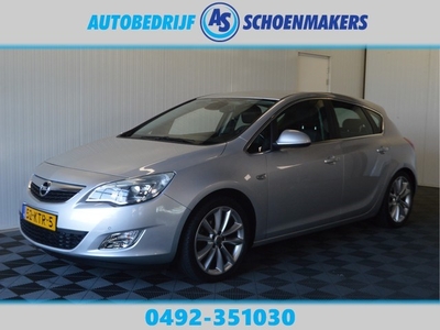 Opel Astra 1.6 Cosmo LEER NAVI TREKHAAK 18