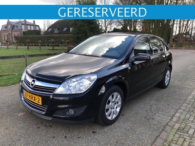 Opel Astra 1.6 Cosmo !NEW-D-RIEM! !NAVI!