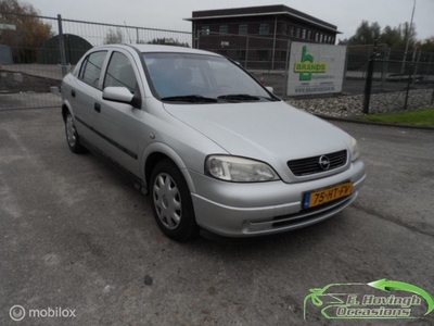 Opel Astra 1.6 Edition