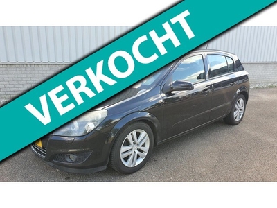 Opel Astra 1.6 Essentia