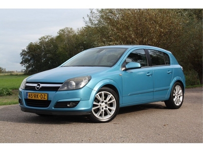 Opel Astra 2.0 T Elegance TURBO 5-DRS 170PK PDC GOED