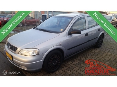 Opel Astra 2.2-16V Edition, Airco, Cruisecontrol NW APK