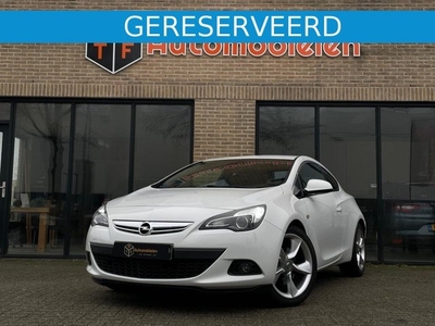 Opel Astra GTC 1.4 Turbo 140pk Sport