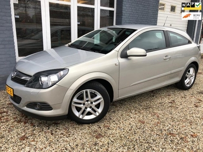 Opel Astra GTC 1.6 Business Automaat Airco