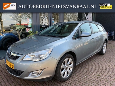 Opel Astra Sports Tourer 1.4 Edition Clima/Navi/PDC/Cruise