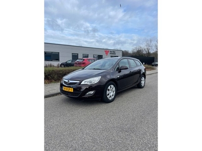 Opel Astra Sports Tourer 1.4 Turbo Anniversary Edition