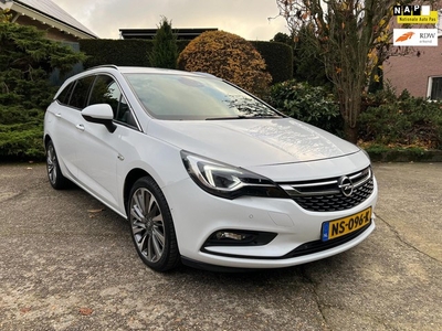 Opel Astra Sports Tourer 1.6 CDTI Innovation, Leder, Xenon