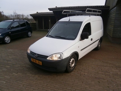 Opel Combo 1.7 DI City 5DRS APK 04-01-2020 (bj 2004)