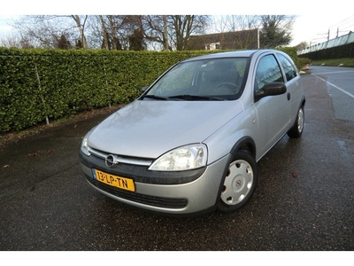 Opel Corsa 1.0-12V (bj 2003)