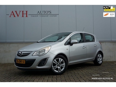 Opel Corsa 1.2-16V Cosmo