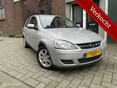 Opel Corsa 1.2-16V Maxx Airco Met APK