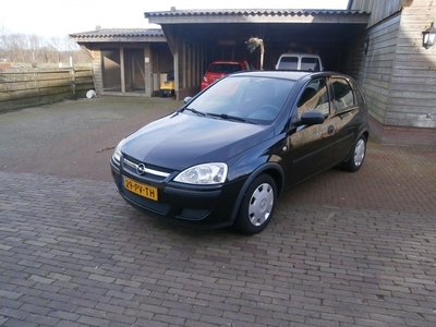 Opel Corsa 1.2-16V Rhythm 5 DEURS (bj 2004)