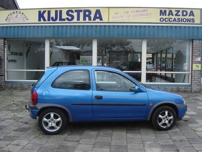 Opel Corsa 1.2i-16V Onyx 1 jaar garantie (bj 2000)