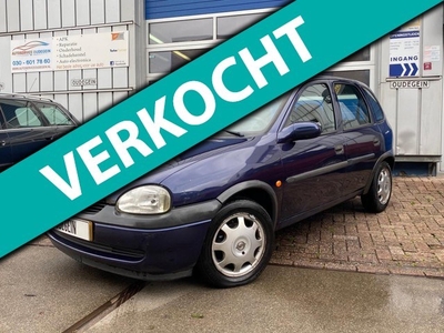 Opel Corsa 1.2i-16V Onyx / Nwe APK / Nette auto /