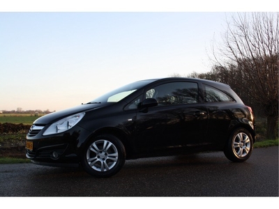 Opel Corsa 1.4-16V Business AIRCO NAP GOED ONDERHOUDEN