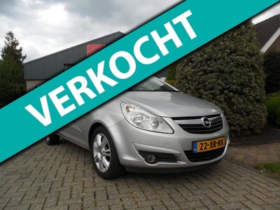 Opel Corsa 1.4-16V Cosmo bj 07 5 drs + airco