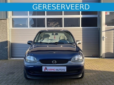 Opel Corsa 1.4 Swing AutomaatRijklaar