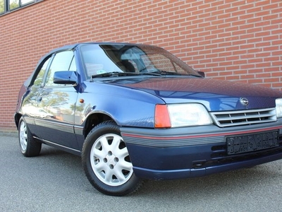 Opel - Kadett Bertone Cabrio - 1991