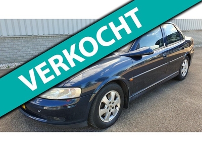 Opel Vectra 1.6-16V Business Edition