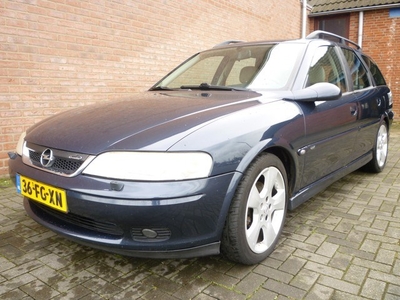 Opel Vectra Wagon 2.0-16V Diamond Sport (bj 2000)