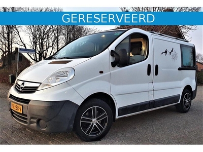 Opel Vivaro 2.0i Benzine met Airco, PDC, LMV en 2x Zijdeur !