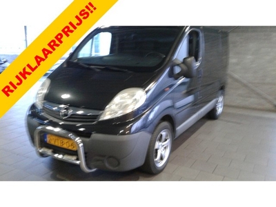 Opel Vivaro 2.5 CDTI L1H1 / NAVI / AIRCO / TREKHAAK /