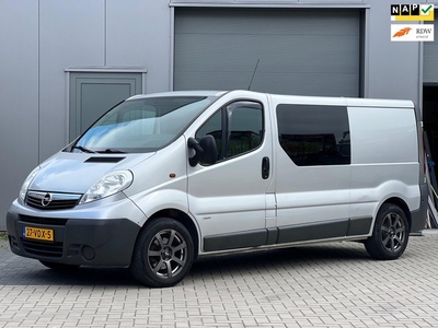 Opel Vivaro 2.5 CDTI L2H1 Automaat Dubbelcabine Airco Marge