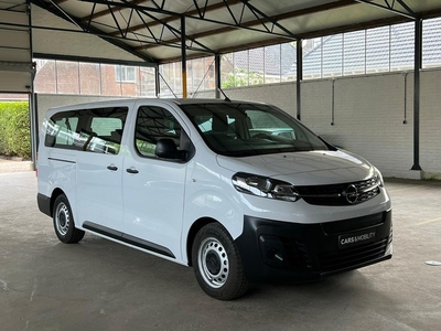 Opel Vivaro-e Combi L3H1 75 kWh Rijklaar Glazendak