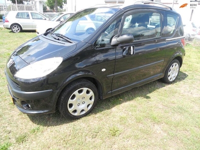 Peugeot 1007