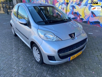 Peugeot 107 1.0-12V Sublime airco stuurbekrachtiging