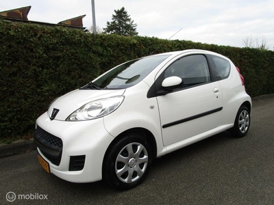 Peugeot 107 1.0 12V Urban Move - Airco - 82.000 KM