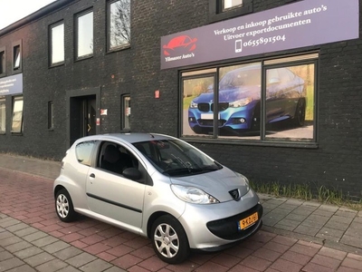 Peugeot 107 1.0-12V XR 157629 km Nap